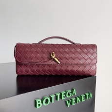 Bottega Veneta Clutch Bags